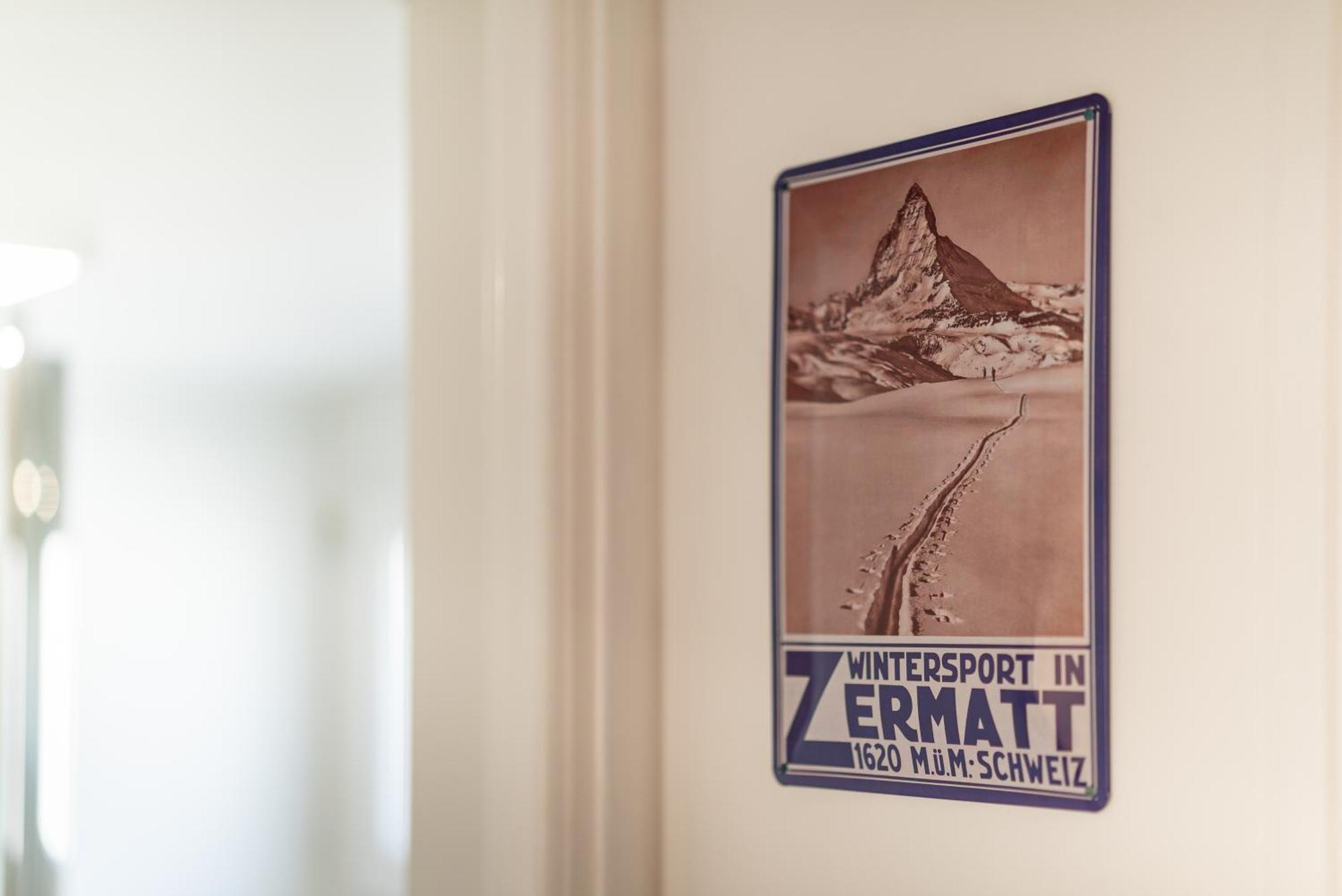 Haus Kirchplatz 4 By Zermatt Premium Apartments Buitenkant foto